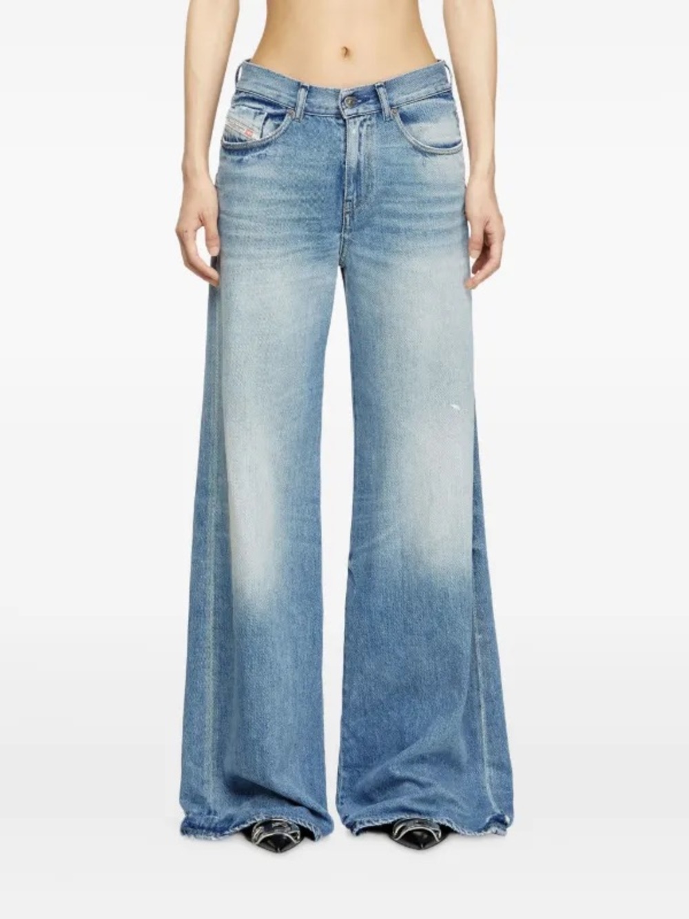 Diesel Flare Jeans Regular Waist 1978 D-Akemi 26